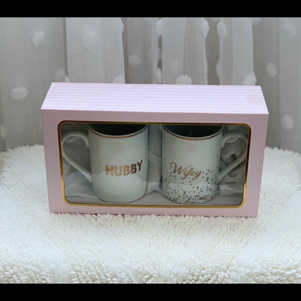 Hubby & Wifey Mug Set